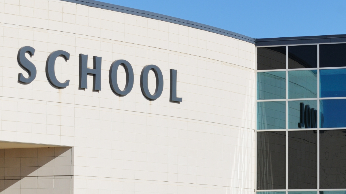 Delhi School CM Rekha Gupta Launches Aapda Taiyar School Campaign